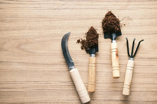heavy duty garden tool set flat lay - Jardineer vs WORKPRO Australia review